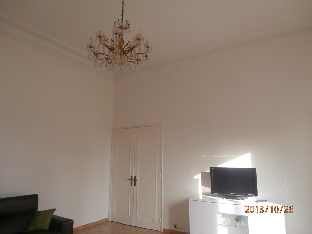 Winter Palace 칸느 객실 사진